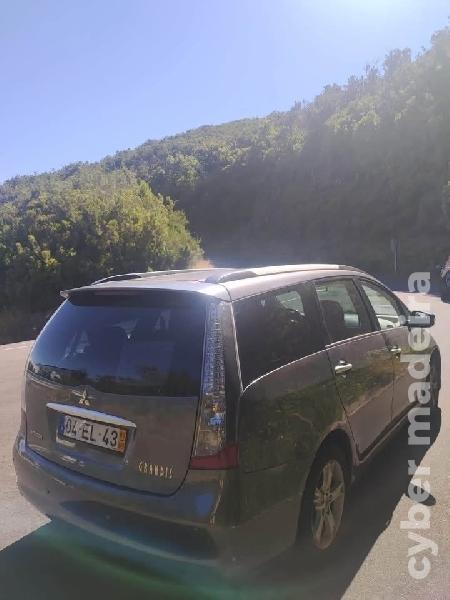 MITSUBISHI GRANDIS 7 Lugares Gasóleo