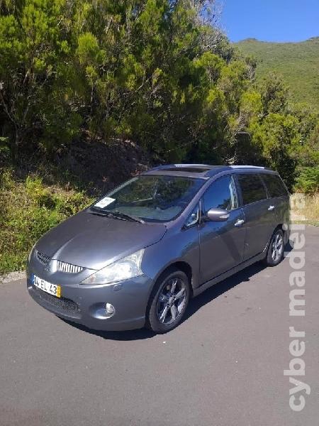 MITSUBISHI GRANDIS 7 Lugares Gasóleo