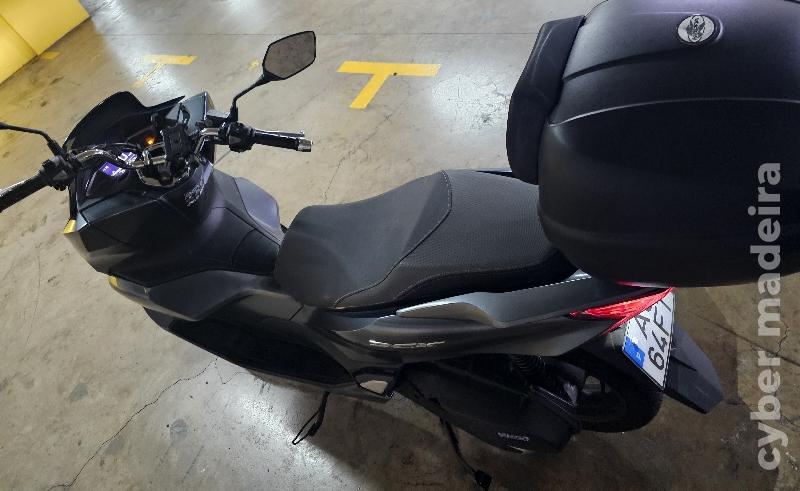 Honda Pcx 1.250 cc Scooter