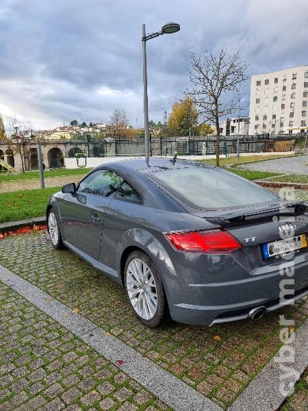 AUDI TT Coupé 2.0 TDI S-line Gasóleo