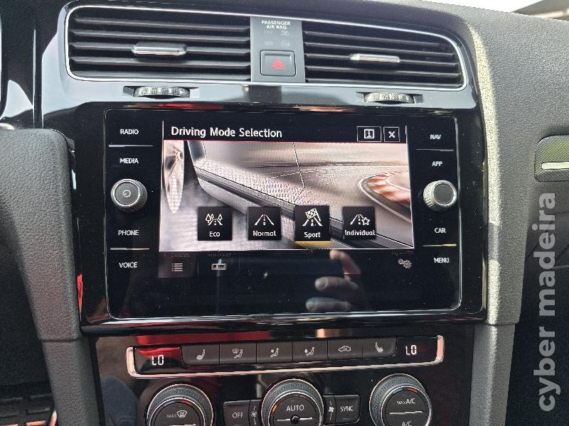 VOLKSWAGEN GOLF 2.0 TSI GTI TCR DSG 290CV Gasolina