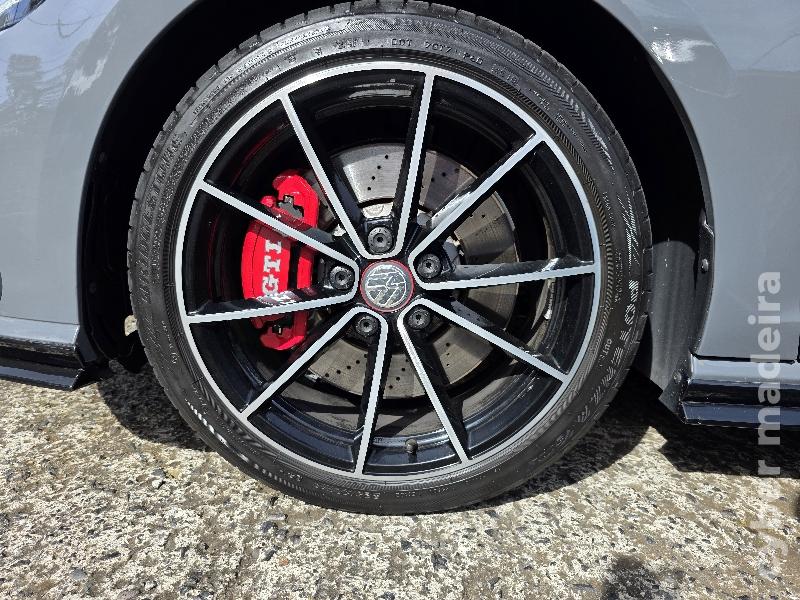 VOLKSWAGEN GOLF 2.0 TSI GTI TCR DSG 290CV Gasolina