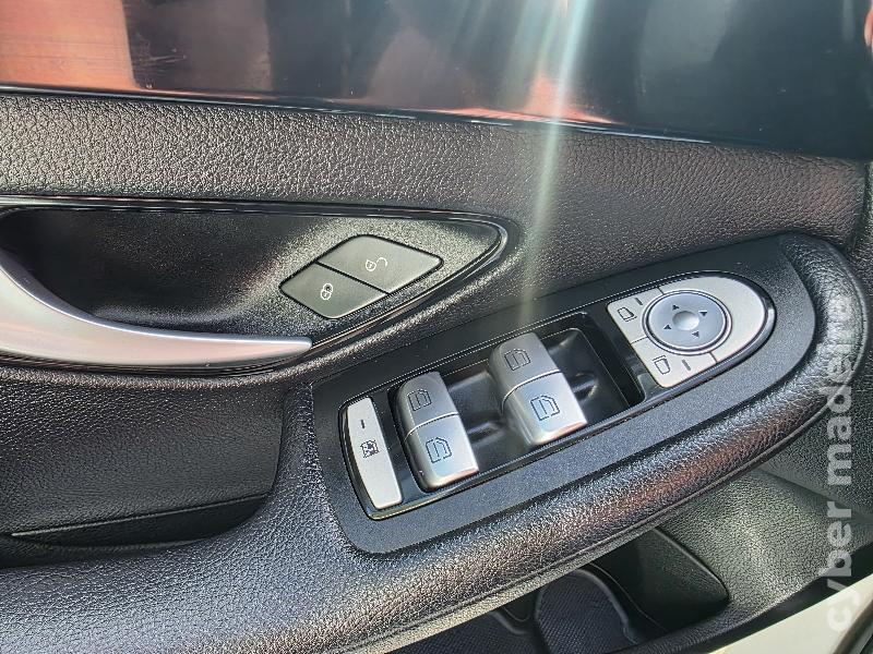 MERCEDES C C180d STATION EXCLUSIVE 116cv Gasóleo