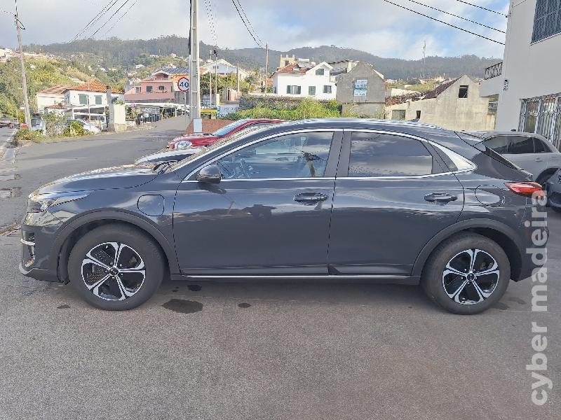 KIA CEED XCEED Híbrido