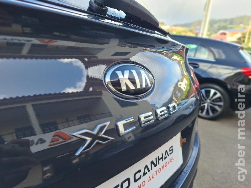 KIA CEED XCEED Híbrido