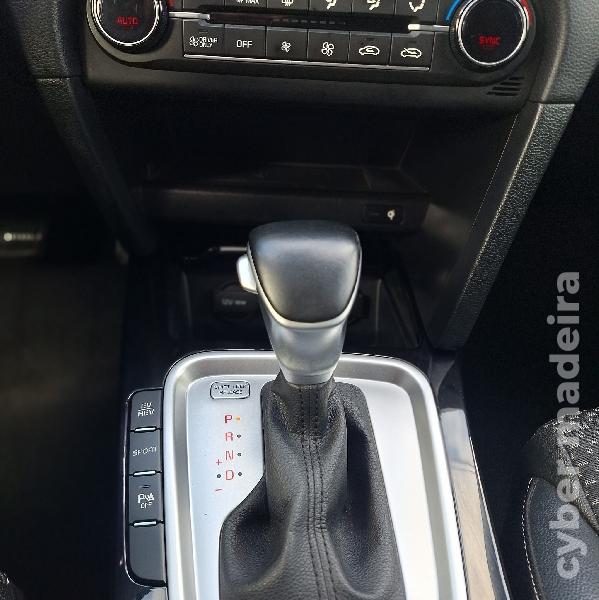 KIA CEED XCEED Híbrido