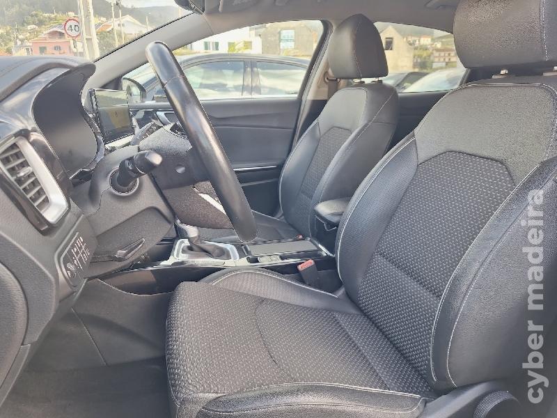 KIA CEED XCEED Híbrido