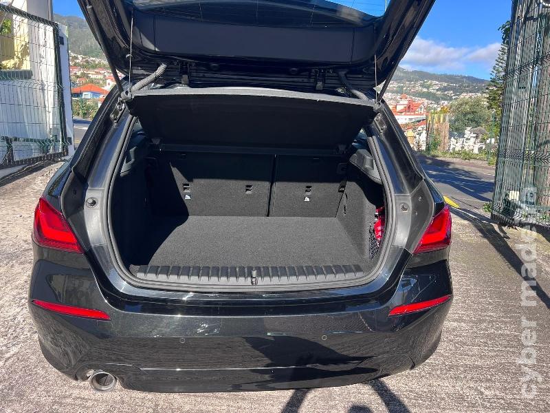 BMW Serie 1 116d - CAIXA AUTOMÁTICA Gasóleo