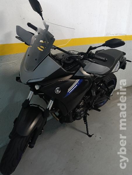 Yamaha 55kw 690 cc Sport, turismo
