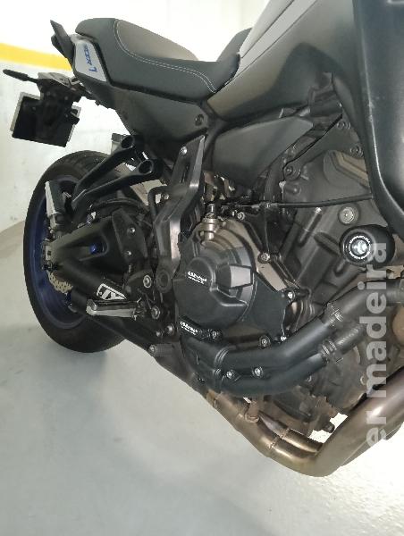 Yamaha 55kw 690 cc Sport, turismo