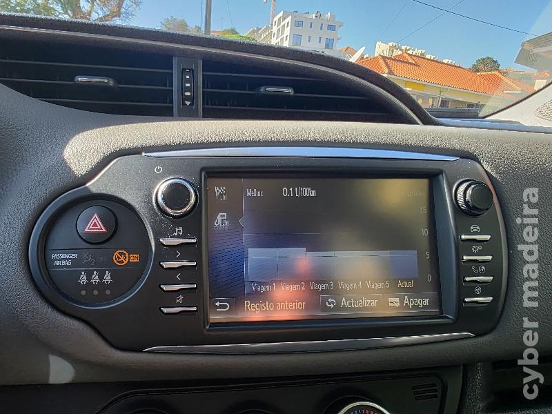 TOYOTA YARIS 1.0 VVT-I COMFORT Gasolina