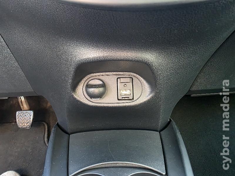 TOYOTA YARIS 1.0 VVT-I COMFORT Gasolina