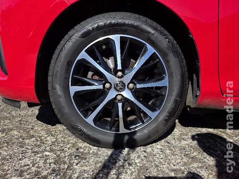 TOYOTA YARIS 1.0 VVT-I COMFORT Gasolina