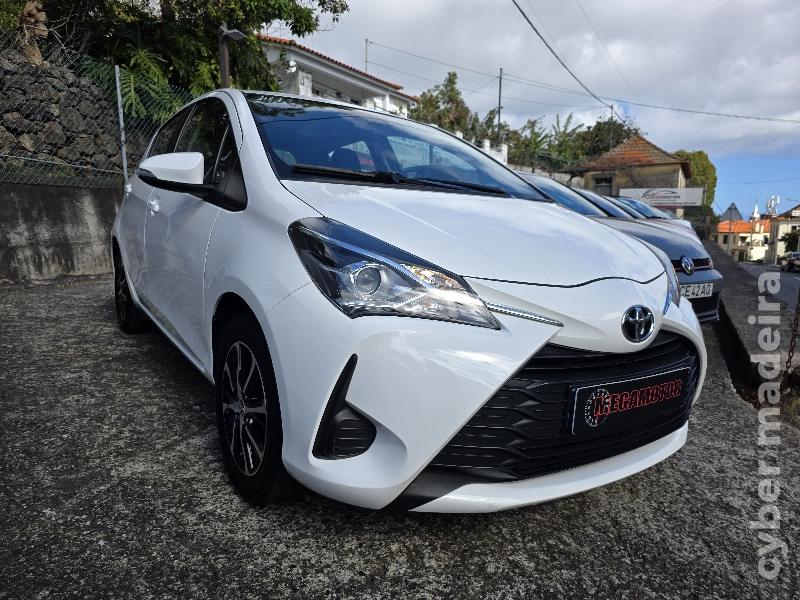 TOYOTA YARIS 1.0 VVT-I COMFORT Gasolina