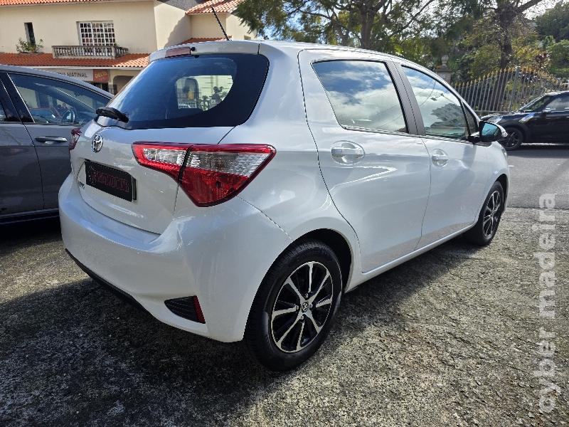 TOYOTA YARIS 1.0 VVT-I COMFORT Gasolina