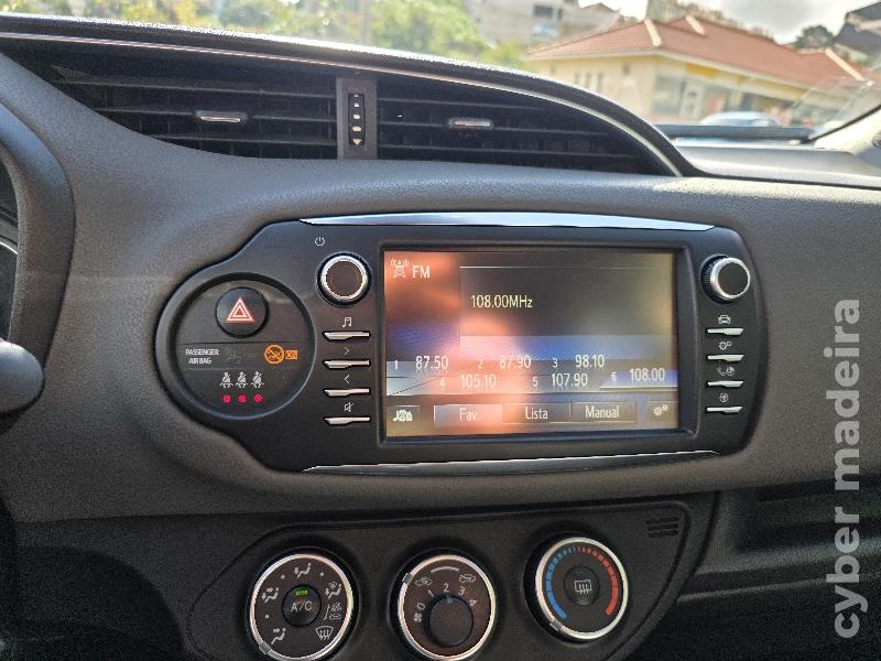 TOYOTA YARIS 1.0 VVT-I COMFORT Gasolina