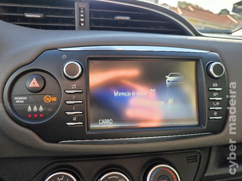 TOYOTA YARIS 1.0 VVT-I COMFORT Gasolina