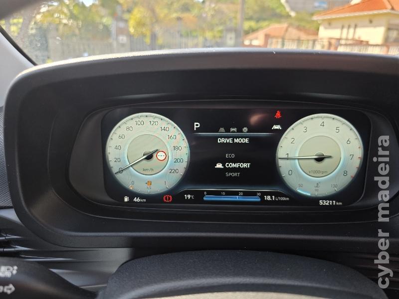 HYUNDAI XG BAYON 1.0 T-GDI DCT PREMIUM 100CV AUTOMÁTICO Gasolina