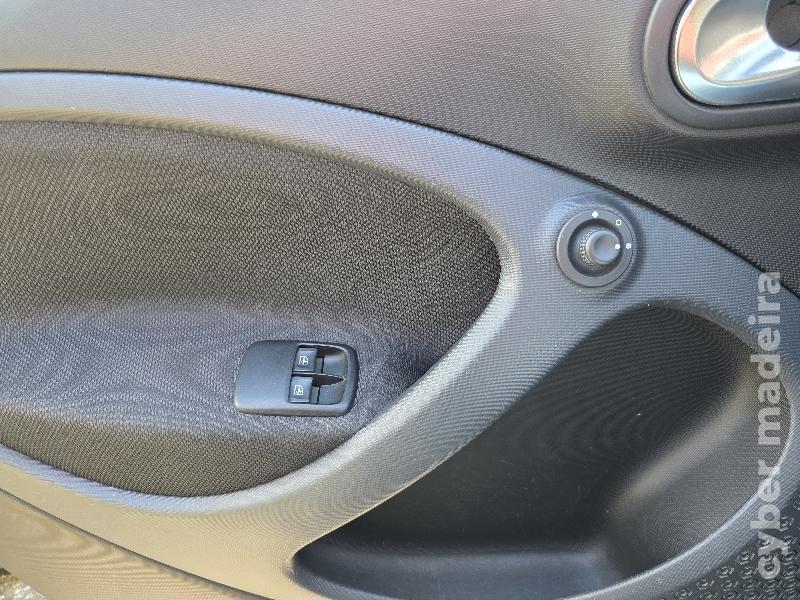 SMART FORFOUR 0.9 TURBO PASSION 90CV AUTOMÁTICO Gasolina