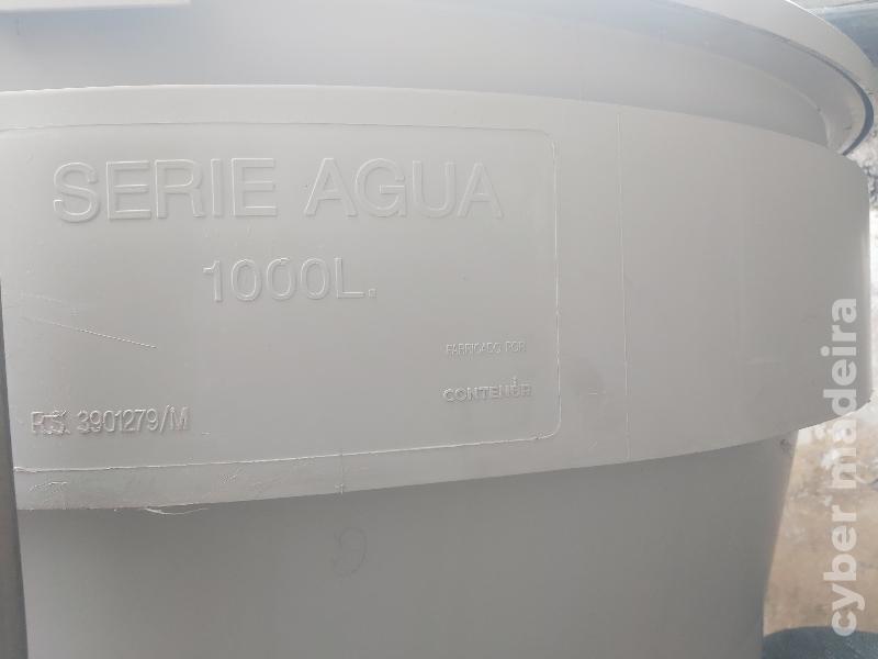 Tanque de água de 1000L marca CONTENUR
