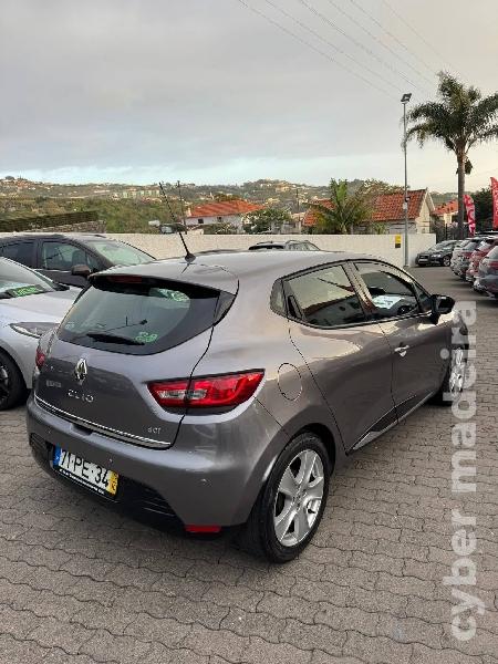 RENAULT CLIO 1.5 Dci Gasóleo