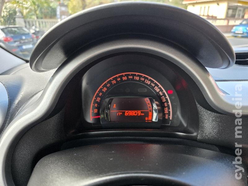 RENAULT TWINGO 0.9 TCE LIMITED 90CV Gasolina