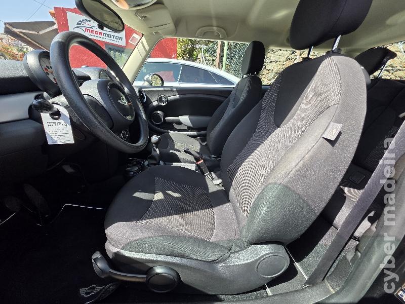 MINI MINI COOPER D 112CV Gasóleo