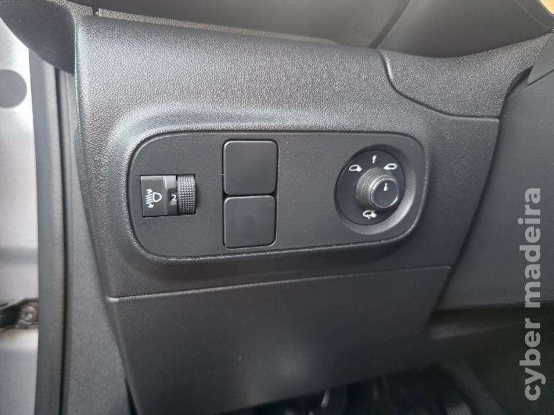 CITROEN C3 1.2 PURE TECH C-SERIES 83CV Gasolina