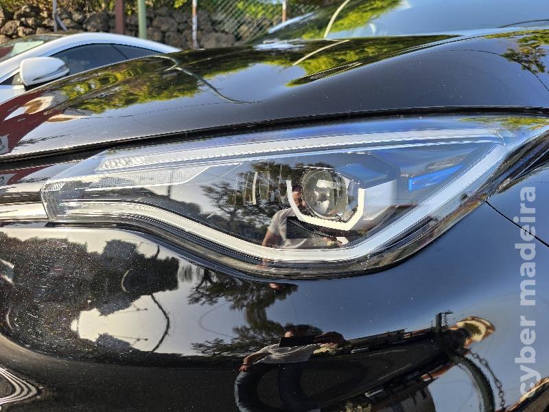 RENAULT ZOE Z.E. 52KW INTENS 109CV Eléctrico