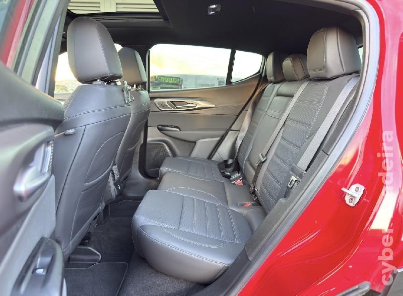 ALFA ROMEO TONALE 1.3 PLUG-IN HYBRID VELOCE E - AWD - 280 CV - 01/2024 C/17.000km APENAS Híbrido