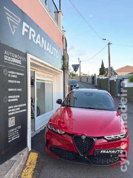 ALFA ROMEO TONALE 1.3 PLUG-IN HYBRID VELOCE E - AWD - 280 CV - 01/2024 C/17.000km APENAS Híbrido