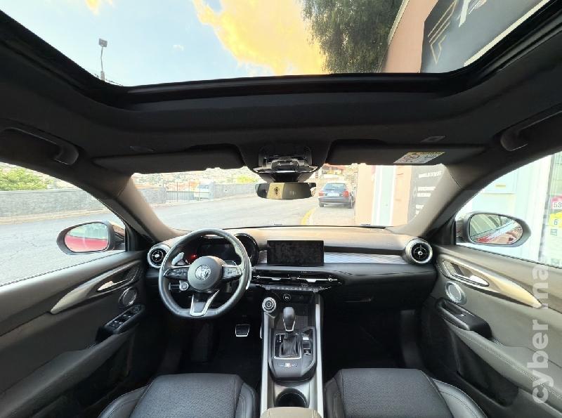 ALFA ROMEO TONALE 1.3 PLUG-IN HYBRID VELOCE E - AWD - 280 CV - 01/2024 C/17.000km APENAS Híbrido