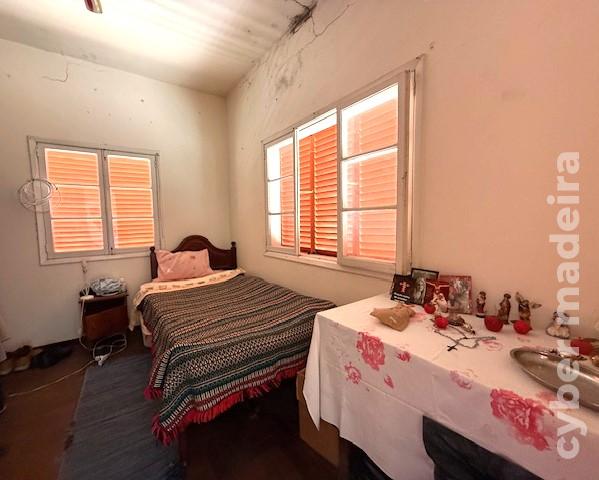 Moradia T5 para Venda