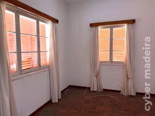 Moradia T5 para Venda