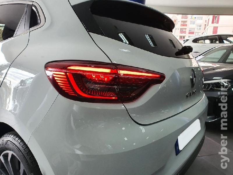 RENAULT CLIO CLIO V 1.5 DCi RS Line 116cv Cx.6velc. (Nacional) (12/2020) Gasóleo