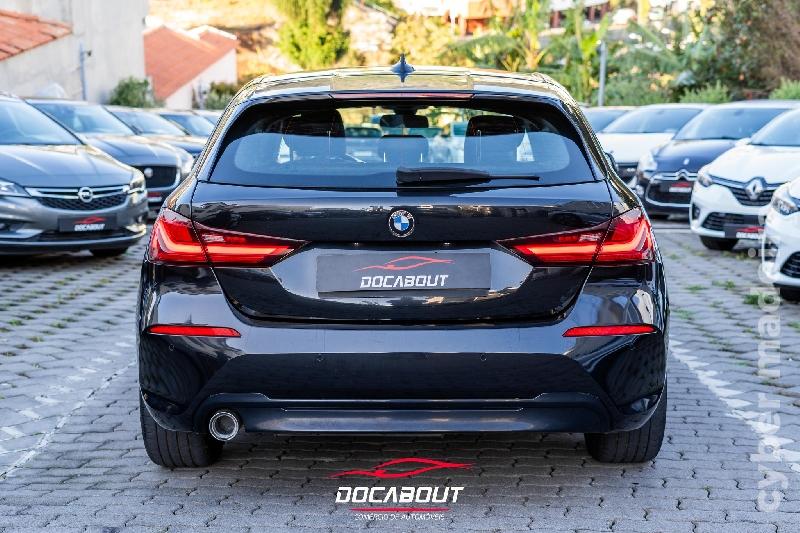 BMW Serie 1 116d Line Sport Auto Gasóleo