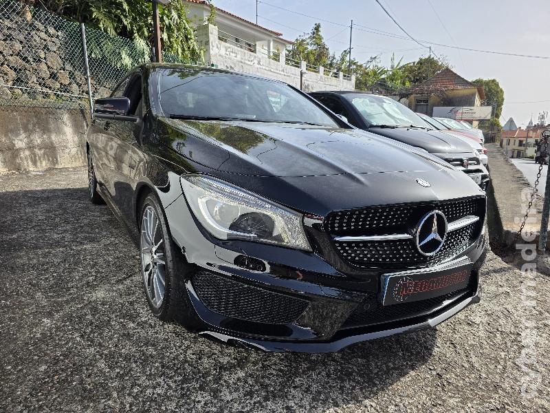 MERCEDES CLA 220d AMG LINE AUTOMÁTICO 170cv Gasóleo
