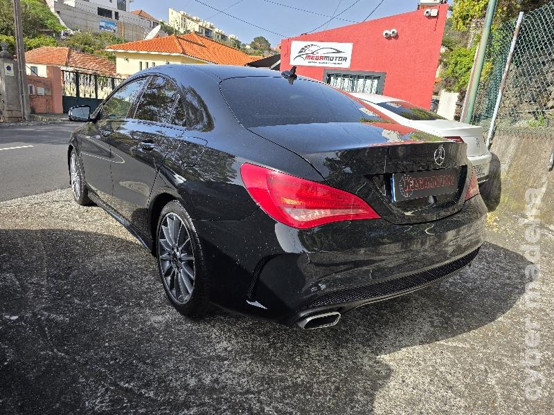 MERCEDES CLA 220d AMG LINE AUTOMÁTICO 170cv Gasóleo