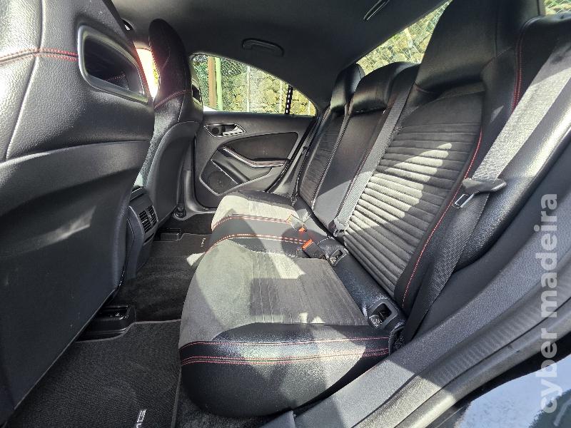 MERCEDES CLA 220d AMG LINE AUTOMÁTICO 170cv Gasóleo