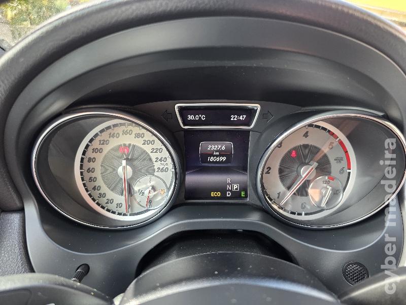 MERCEDES CLA 220d AMG LINE AUTOMÁTICO 170cv Gasóleo