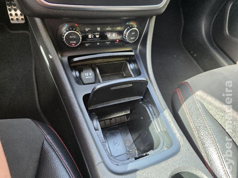 MERCEDES CLA 220d AMG LINE AUTOMÁTICO 170cv Gasóleo