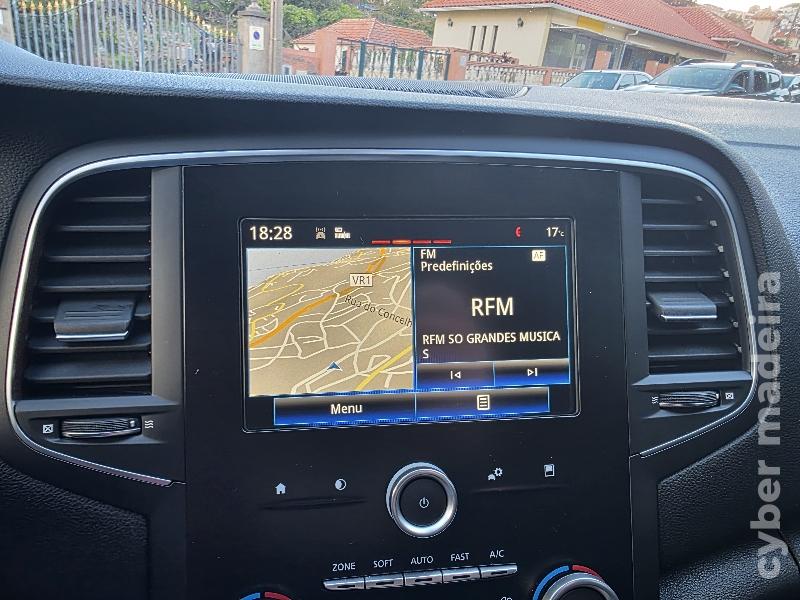 RENAULT MEGANE 1.5 DCI ZEN 110CV Gasóleo