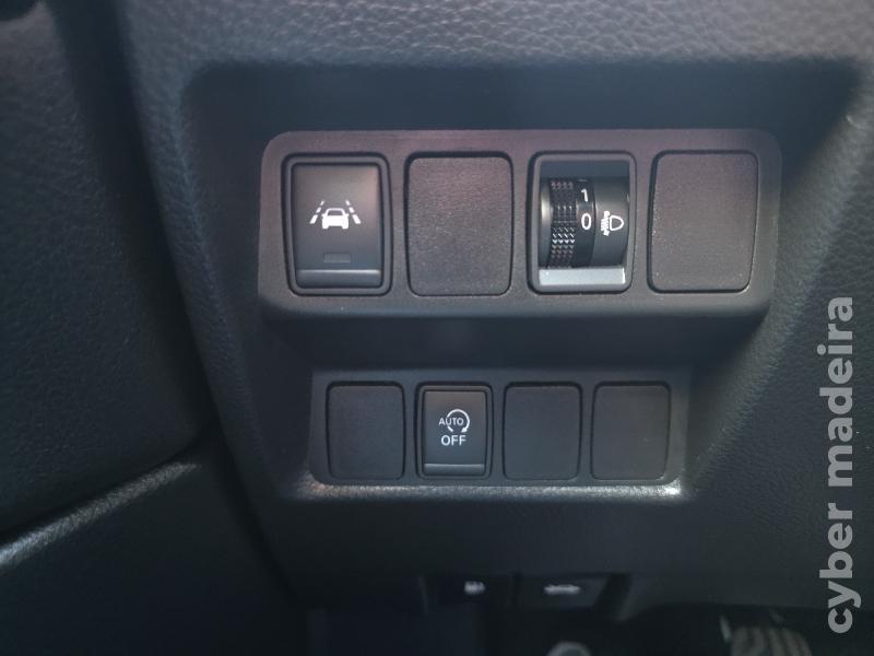 NISSAN QASHQAI 1.5 DCI TEKNA SPORT 360º Gasóleo