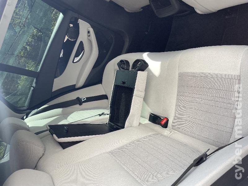 MERCEDES 220 Diesel Gasolina