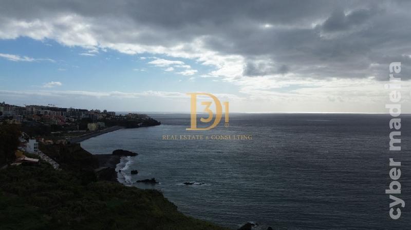 Moradia T4 para Venda