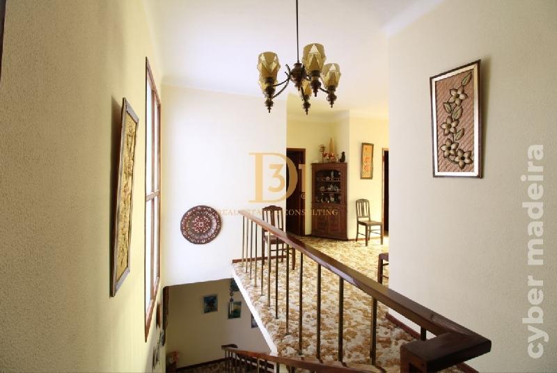 Moradia T4 para Venda