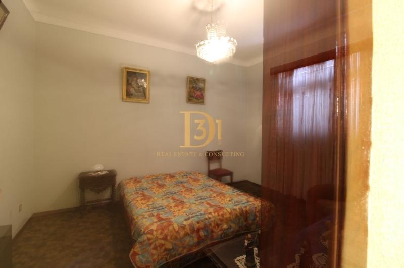 Moradia T4 para Venda