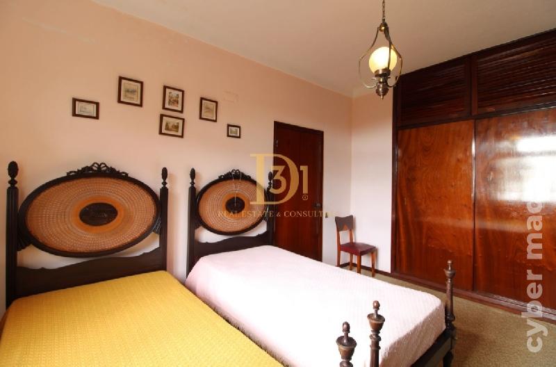 Moradia T4 para Venda