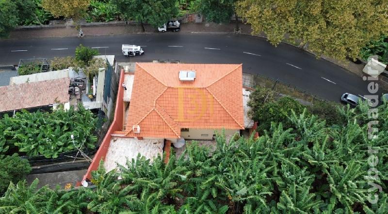 Moradia T4 para Venda