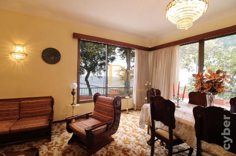 Moradia T4 para Venda